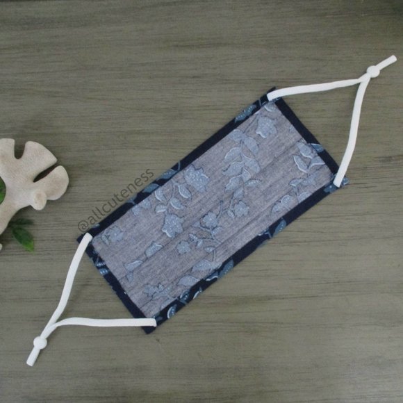 Cloth Face Mask (NWOT) - Picture 2 of 3